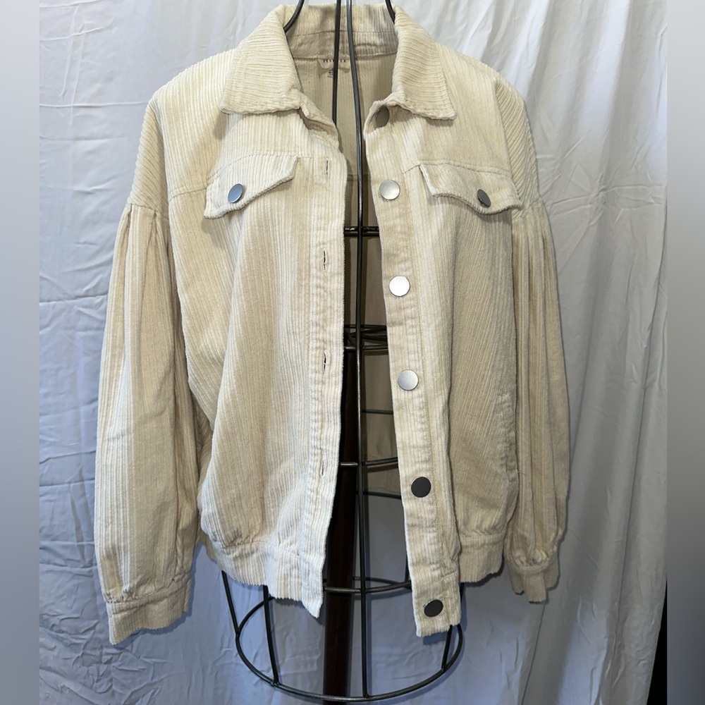 Promesa Cream coloured Corduroy button-up jacket with pockets